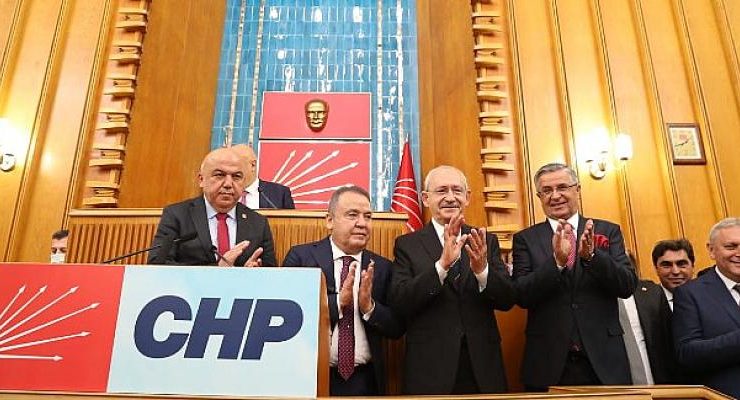 Başkan Topaloğlu CHP’ye Geçti