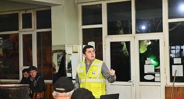Belediyeden ceviz üreticilerine destek