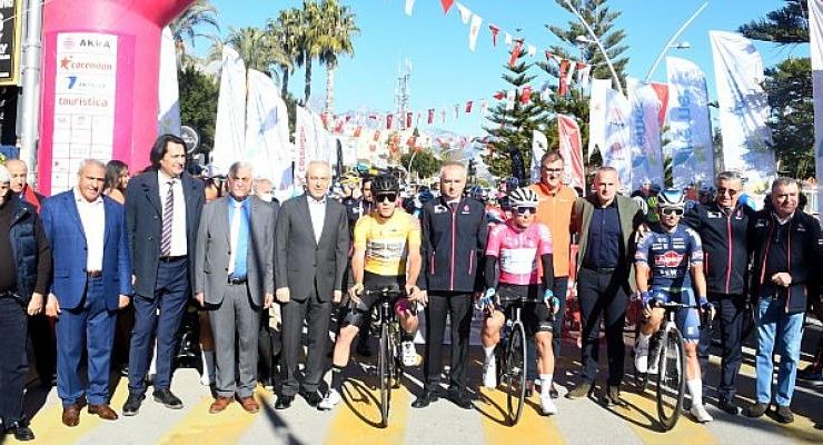 Bisikletçiler Kemer’den Start Aldı