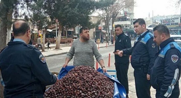 Büyükşehir Zabıta’dan Küflü Hurma Operasyonu