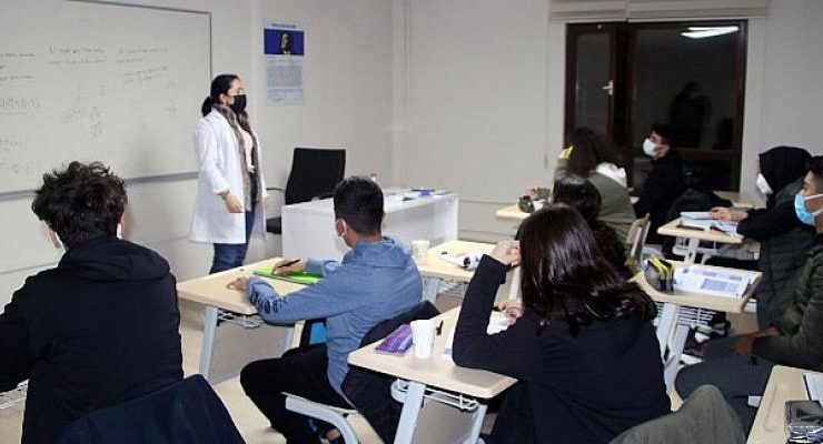 “Çankaya Akademi”de Öğrencilere “Bireysel Koçluk” Hizmeti