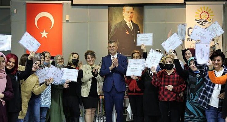 Gölcük Belediyesi Sanat Günleri Devam Ediyor