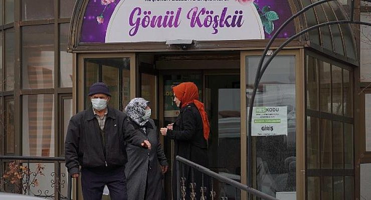 Huzurevi Sakinleri Sinema Keyfi Yaşadı