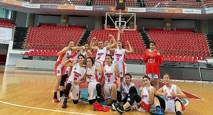 Mersin Büyükşehir MSK, U14’te Rüzgar Gibi Esti