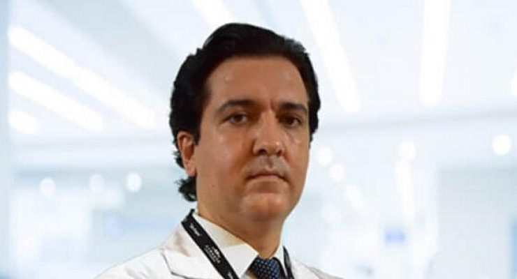 Teknolojinin bedeli Quasimodo kadar olmasa da kamburlaşan toplum bireyleri