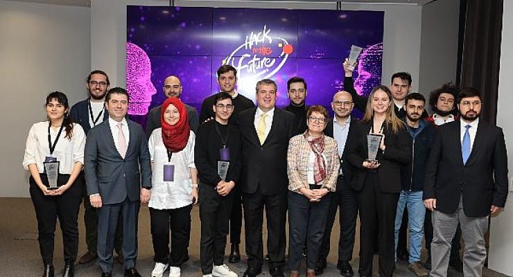 VakıfBank hackathonunda sürdürülebilirlik ve oyunlaştırma baş roldeydi