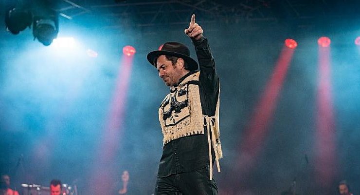 Alaçatı Ot Festivali’nde Kenan Doğulu Rüzgarı