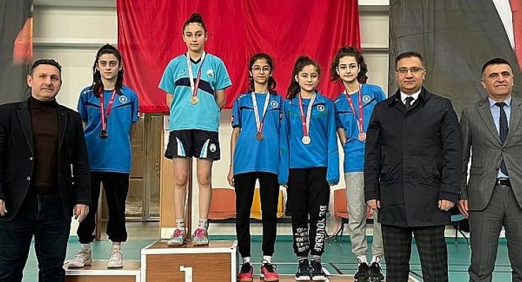Badminton Akademi’den Madalya Coşkusu
