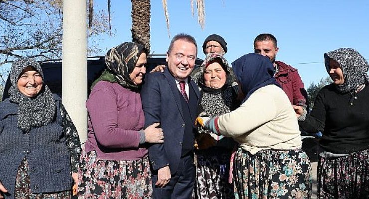 Başkan Muhittin Böcek 8 Mart Dünya Kadınlar Günü Mesajı