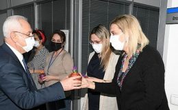 Başkan Selvitopu Kadınlar Günü’nü kutladı