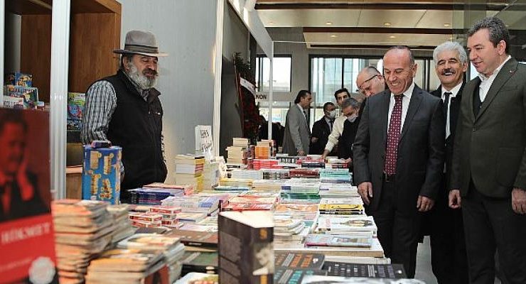 Bergama Kitap Günleri açıldı