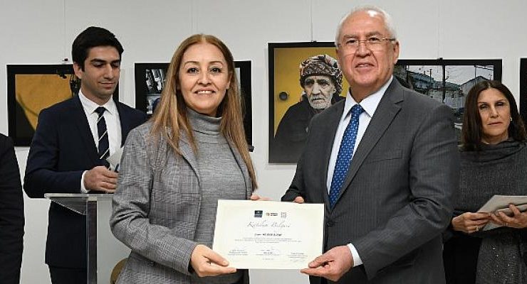 Kadınların Objektifinden Karabağlar