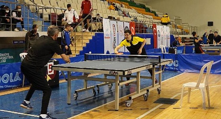 Masa Tenisinin Şampiyonları Keçiören’de Belirlendi