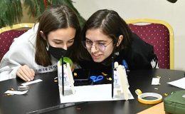Mustafakemalpaşa’da geleceğin dahileri yetişiyor