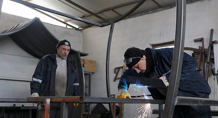 Nevşehir Belediyesi, Kent Mobilyalarını Atölyelerinde Üretiyor