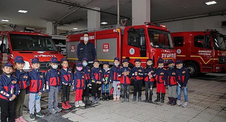 Nevşehir İtfaiyesi’nden minik öğrencilere İtfaiye Eğitimi