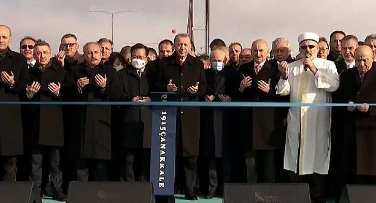 Rektör Budak, Çanakkale Zaferi’nin 107’nci yıl dönümü etkinliklerine katıldı