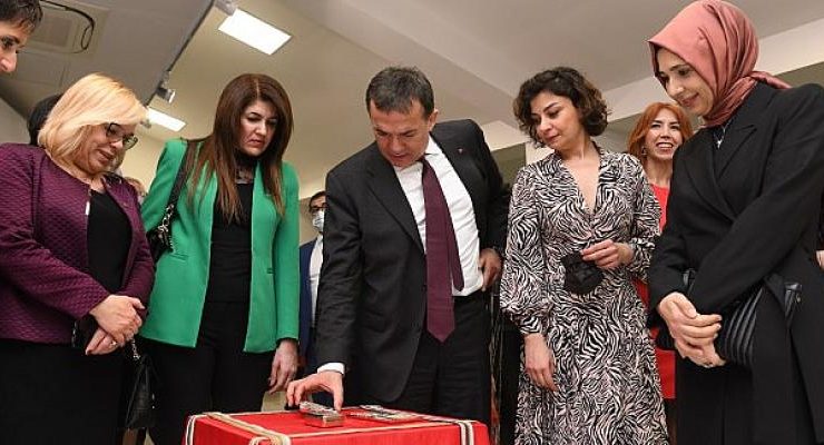 Seçilmiş Yakınlıklar sergisi kapılarını açtı