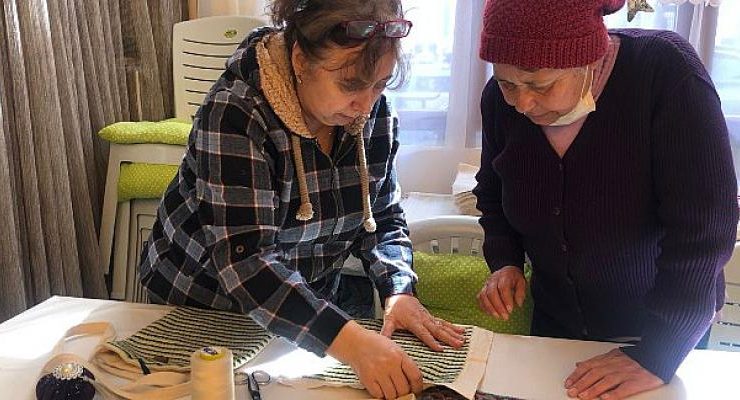 Seferihisar Belediyesi’nden kadınlara üretici atölyesi