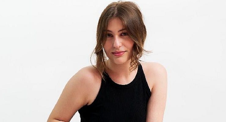 Sıla Şahin’den yeni şarkı ”Kıyma İkimize”