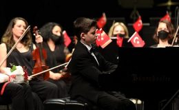 AKM Çocuk Sanat Festivali’ni bir haftada 100 bin kişi ziyaret etti