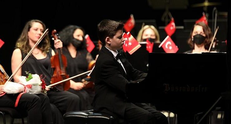AKM Çocuk Sanat Festivali’ni bir haftada 100 bin kişi ziyaret etti