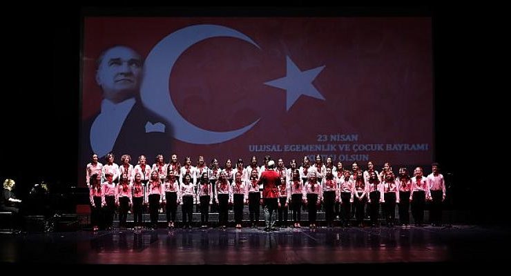 AKM Çocuk Sanat Festivali’nin İkinci Gününde Dans Ettiler, Şarkı Söylediler, Çok Eğlendiler