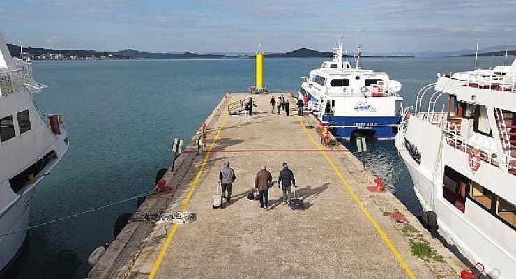 Ayvalık’ta 25 Ay Sonra İlk Yolcu Gemisi Midilli’ye Hareket Etti