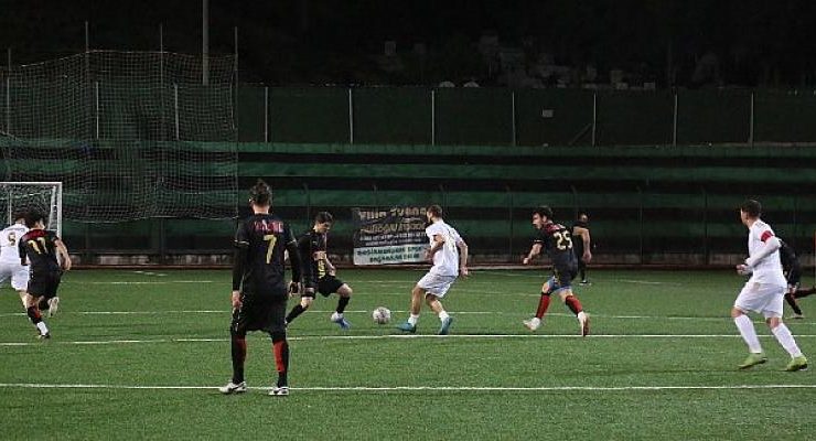 Gölcük Belediyesi 21. Geleneksel Futbol Şöleni Başladı