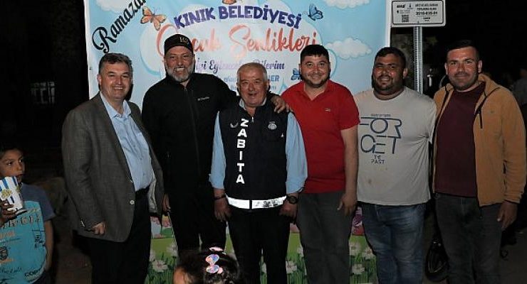 Hüsnü Şenlendirici Kınık Yayakent Mahallesinin Gönül Sofrası İftarına Katılım Sağladı