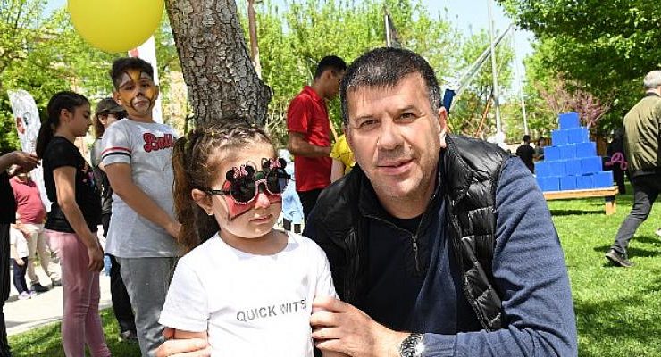Kadıköy Belediyesi’nde 7’den70’e Bayram Sevinci