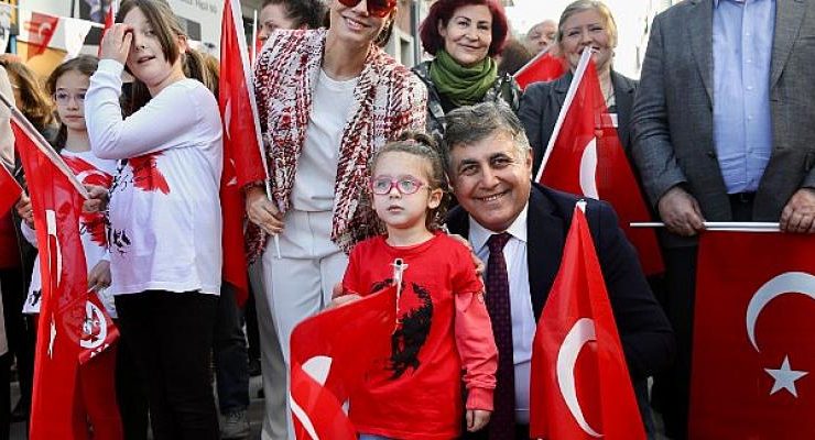 Karşıyaka’da 23 Nisan coşkusu başladı
