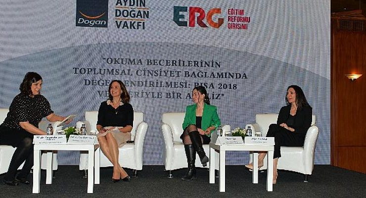 Kız çocuklar okulda başarılı olmayı  gelecekleri için daha çok önemsiyor