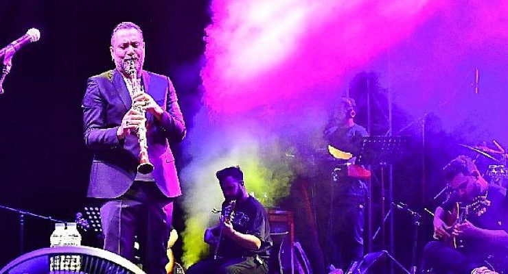 Kültürpark’ta Hüsnü Şenlendirici rüzgarı