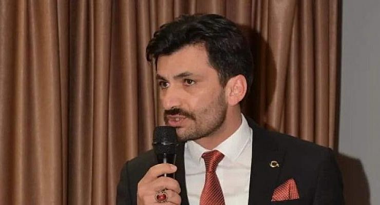 MHP Menderes: Borç Pankartını Yaptırmalı