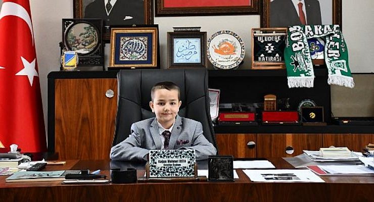 Minik Başkan 23 Nisan Etkinliklerine Davet Etti