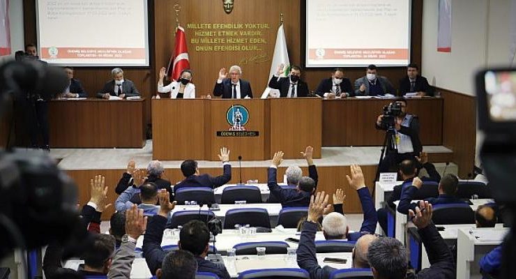 Ödemiş Belediye Meclisi’nde 2021 yılı faaliyet raporu kabul edildi
