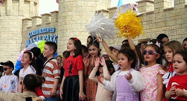 On Binler Masal Park’ta Buluştu