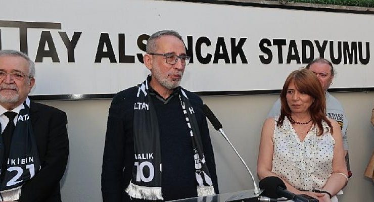 Poulimenos, ‘Smirna 1922’yi Konak’ta anlattı