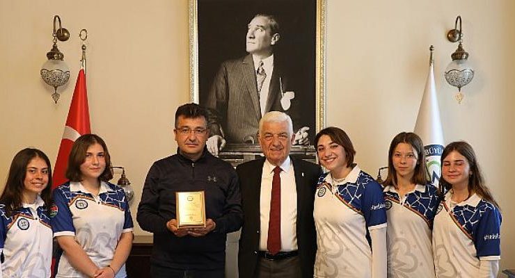 Şampiyon Okçulardan Başkan Gürün’e Ziyaret