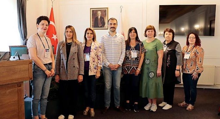 Avrupa’nın Farklı Ülkelerinden Gelen Öğretmen ve Öğrenciler Kayaşehir’i Gezdi