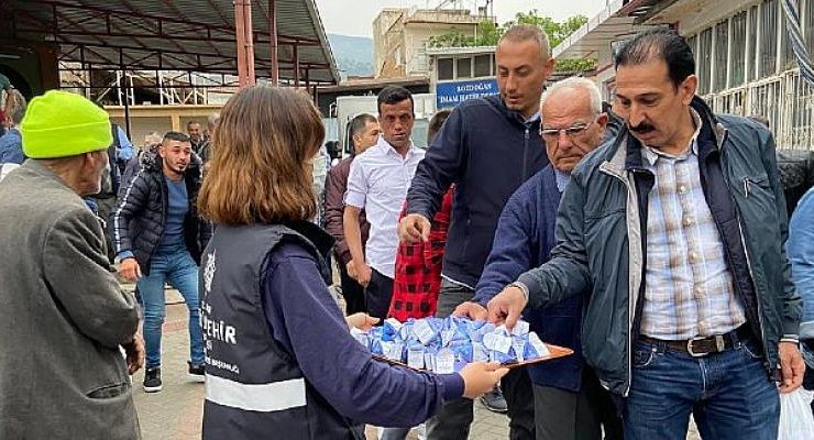 Aydın Büyükşehir Belediyesi Vatandaşlarla Bayramlartı