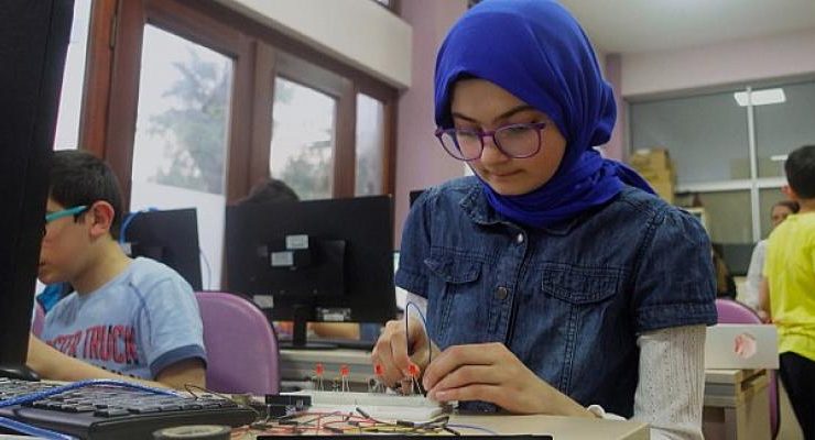 Bilgievleri, ROKODEMİ’de yarı finale çıktı
