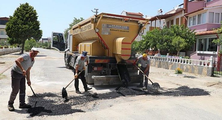 Bozulan Yollarımız Asfaltlanıyor