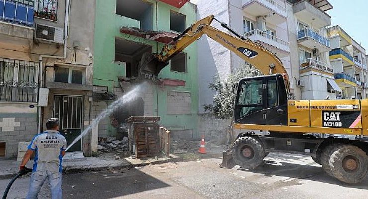 Buca’da riskli yapılara göz açtırılmıyor