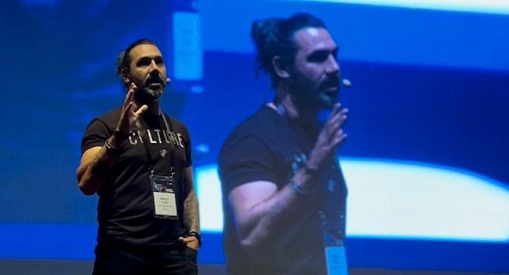 Derya Türker Türkiye’nin İlk NFT Summit’inde Konuk Oldu