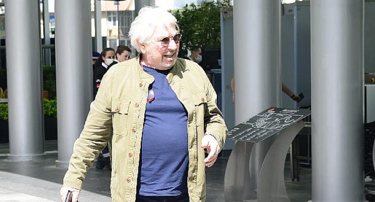 Erdal Özyağcılar Kanyon’da objektiflere yakalandı