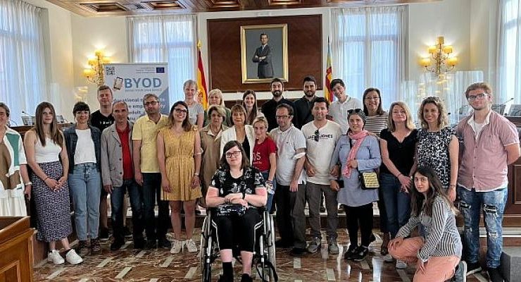 HRÜ Eğitim Fakültesi, Özel Gereksinimli Bireylere Yönelik Çalışmalar İçin 5 Ülke İle İşbirliği Yaptı