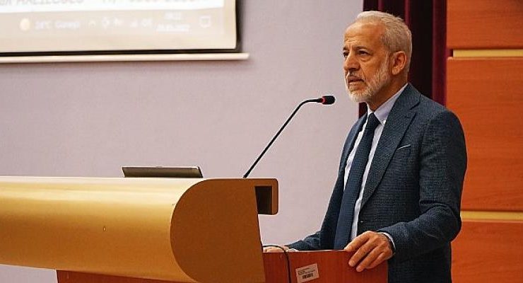 HRÜ Ziraat Fakültesi’nde Öğrencilere Yönelik Sempozyum Gerçekleştirildi