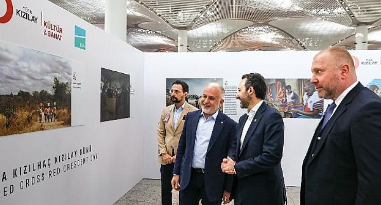 Kızılay’ın “İyilikte Buluşmak” Sergisi İstanbul Havalimanı’nda Sanat Severlerle Buluştu